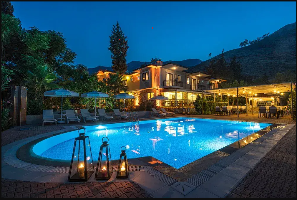 Otto Palace Boutique Hotel Адрасан